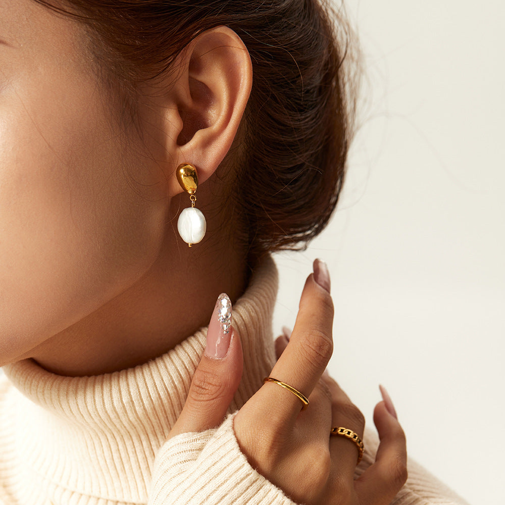 French Retro Fresh Water Pearl Women's Senior Niche 18K Gold Zircon Stud Earrings